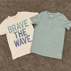 Bundle of two boys tshirts, size 10-11